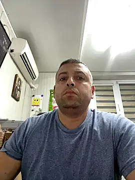 Snapshot of crazy88p chatting on October 13, 2025, 4:18 pm crazy88p online show from October 13, 2025, 4:18 pm