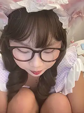 mumubaobao666 online show from October 20, 2025, 3:12 pm