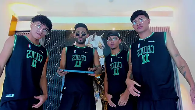 Snapshot of _Gods_of_Olympus_ chatting on October 31, 2025, 4:24 am Gods of Olympus online show from October 31, 2025, 4:24 am