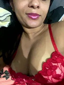 Brunamorenago online show from January 12, 2026, 1:44 am