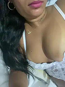 Snapshot of Brunamorenago chatting on May 6, 2026, 12:10 pm Brunamorenago online show from May 6, 2026, 12:10 pm