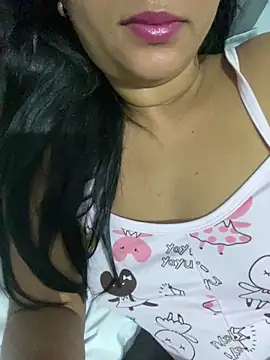 Snapshot of Brunamorenago chatting on May 27, 2026, 8:55 am Brunamorenago online show from May 27, 2026, 8:55 am