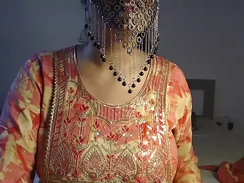 Punjabi Bhabhi  online show from October 12, 2025, 3:55 pm