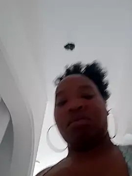 Bigasshott  online show from January 5, 2026, 7:17 pm