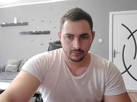 mastermute online show from November 11, 2025, 10:26 am