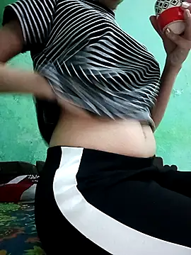 Hornyme18 online show from December 14, 2025, 4:29 am