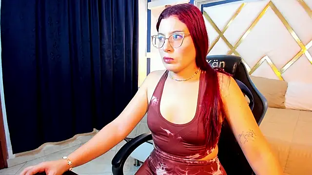 Snapshot of allison_mc chatting on April 19, 2026, 3:50 am allison mc online show from April 19, 2026, 3:50 am