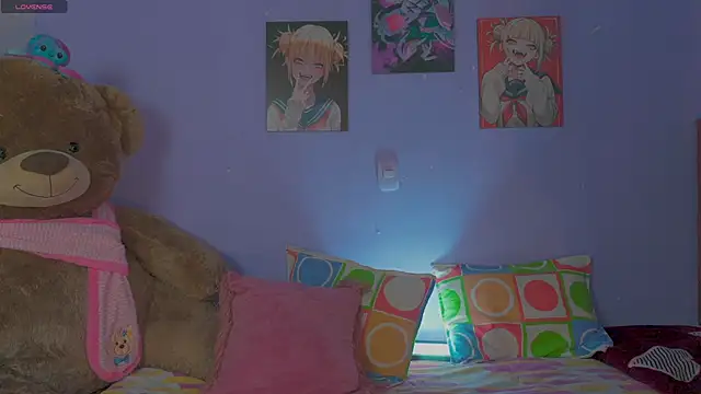 Himiiko toga online show from November 21, 2025, 8:07 pm