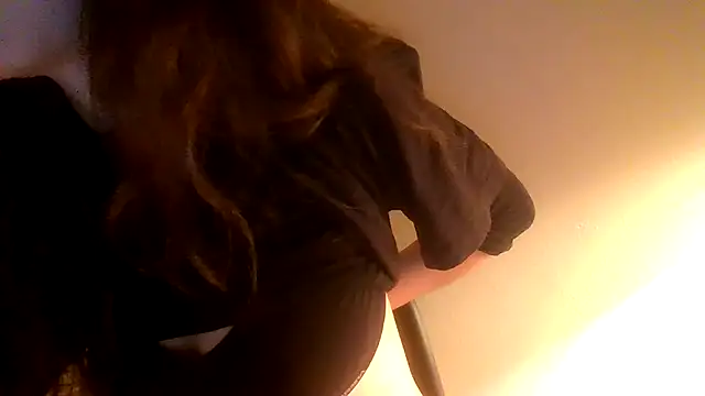 SuperValentina online show from March 10, 2026, 8:47 pm