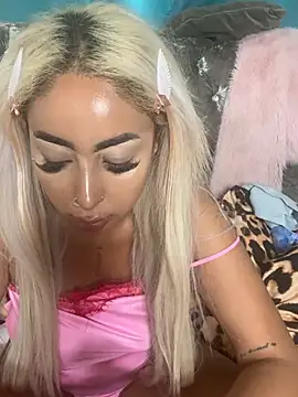 zara bellexx online show from April 9, 2026, 10:53 am