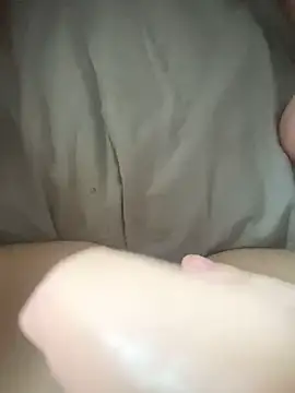 Snapshot of babygirl1906 chatting on November 1, 2025, 2:02 am babygirl1906 online show from November 1, 2025, 2:02 am