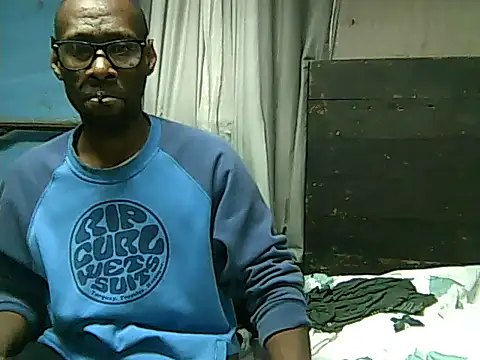 Toyboya6 online show from July 17, 2026, 9:19 pm