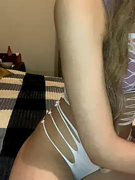 Sexy-Meryam online show from December 19, 2025, 7:15 am