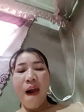 ladzy sexy online show from July 4, 2026, 8:31 am