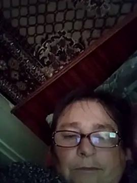 MilaCold5443 online show from October 28, 2025, 12:41 pm