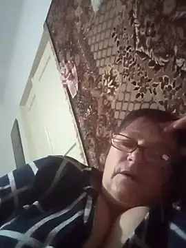 MilaCold5443 online show from December 18, 2025, 4:18 am