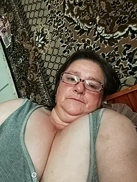 Snapshot of MilaCold5443 chatting on June 27, 2026, 12:33 pm MilaCold5443 online show from June 27, 2026, 12:33 pm