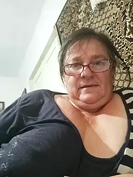 Snapshot of MilaCold5443 chatting on June 30, 2026, 5:14 pm MilaCold5443 online show from June 30, 2026, 5:14 pm