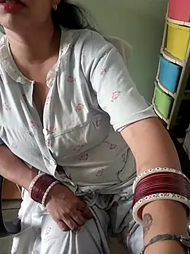 Snapshot of Parya_109 chatting on October 31, 2025, 5:52 am Parya 109 online show from October 31, 2025, 5:52 am