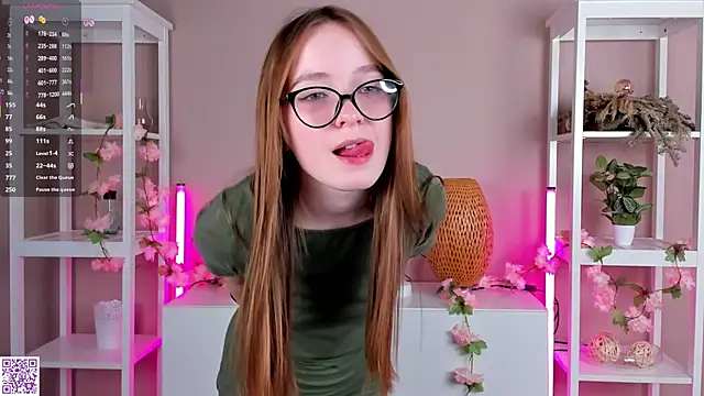 LittleCutieSandy online show from October 22, 2025, 3:29 am