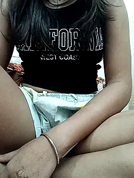 Sexy Diyaa online show from October 8, 2025, 8:12 am