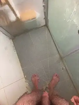 Tommy horny20 online show from April 8, 2026, 8:20 pm