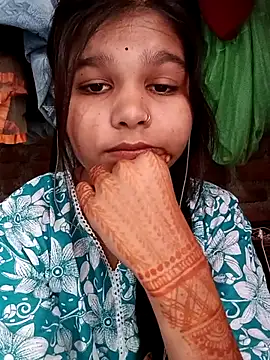 Snapshot of Gb_sunena chatting on October 12, 2025, 9:08 am Gb sunena online show from October 12, 2025, 9:08 am