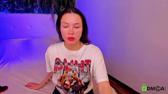 Black Jenny online show from November 15, 2025, 2:46 pm