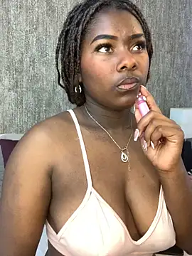 KarinaFlowers  online show from October 28, 2025, 12:09 pm