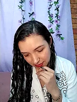 Miacollins12 online show from October 21, 2025, 2:29 pm