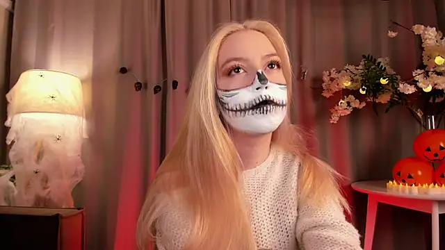 TinaStevenson online show from October 30, 2025, 11:16 pm