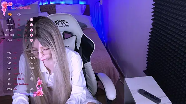 Snapshot of sofiisun chatting on October 24, 2025, 4:09 am sofiisun online show from October 24, 2025, 4:09 am