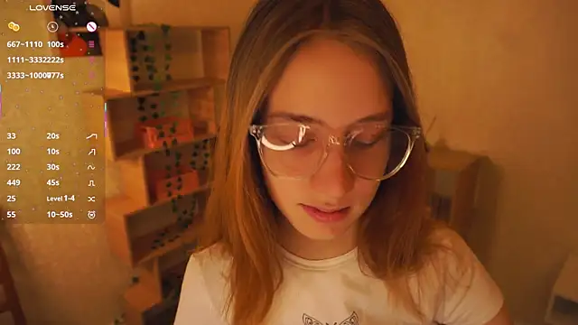 IveyColley online show from December 2, 2025, 6:19 am