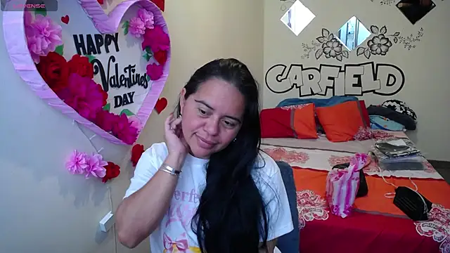 Snapshot of Miss__kendra_ chatting on February 15, 2026, 4:58 pm Miss kendra online show from February 15, 2026, 4:58 pm