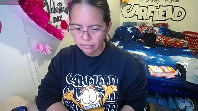 Snapshot of Miss__kendra_ chatting on April 13, 2026, 11:27 am Miss kendra online show from April 13, 2026, 11:27 am
