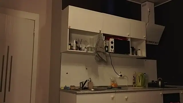 Aurisinst online show from April 7, 2026, 5:35 pm