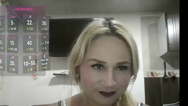 Snapshot of IvanaBliss chatting on January 16, 2026, 2:48 am IvanaBliss online show from January 16, 2026, 2:48 am