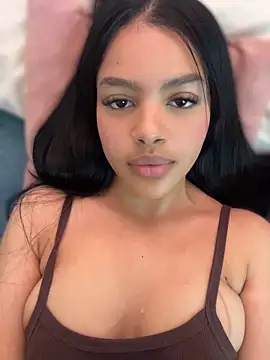 MeganHillss online show from May 26, 2026, 8:05 pm