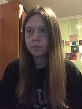 LunaVirelle online show from October 20, 2025, 8:09 pm