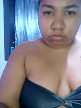 AprilBelmore online show from November 3, 2025, 6:25 am