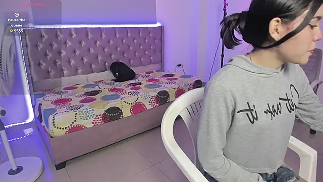 beiby glow online show from January 8, 2026, 1:46 pm