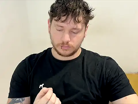 Skol 100802 online show from April 16, 2026, 9:15 pm