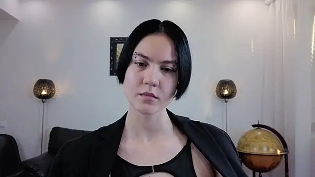 Marie Fitch online show from August 5, 2026, 3:20 am