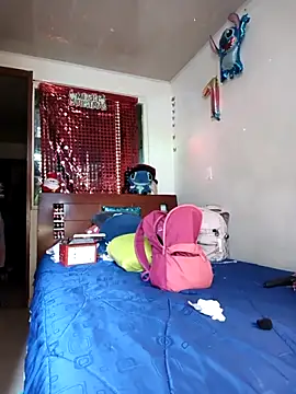 Lucy colee online show from November 19, 2025, 3:56 pm