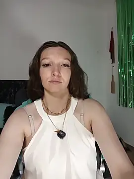 Lucy colee online show from February 26, 2026, 6:07 pm