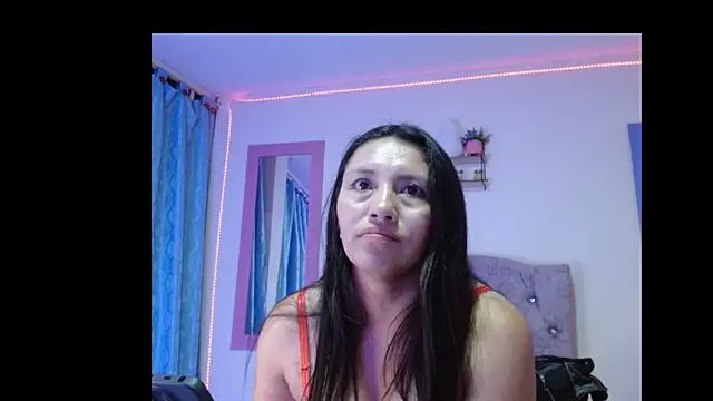 Snapshot of naya_10 chatting on June 23, 2026, 9:24 pm naya 10 online show from June 23, 2026, 9:24 pm
