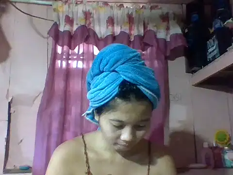 Baby girl0516 online show from October 24, 2025, 5:59 am