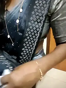 Tamilmallu-duskygirl03 online show from December 16, 2025, 7:19 pm