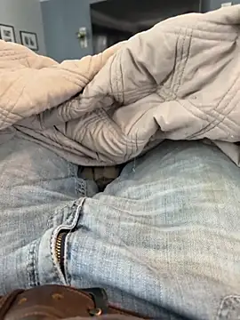 Snapshot of Beastyfuck chatting on February 2, 2026, 4:27 pm Beastyfuck online show from February 2, 2026, 4:27 pm