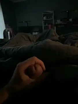 Snapshot of Beastyfuck chatting on February 15, 2026, 12:25 pm Beastyfuck online show from February 15, 2026, 12:25 pm